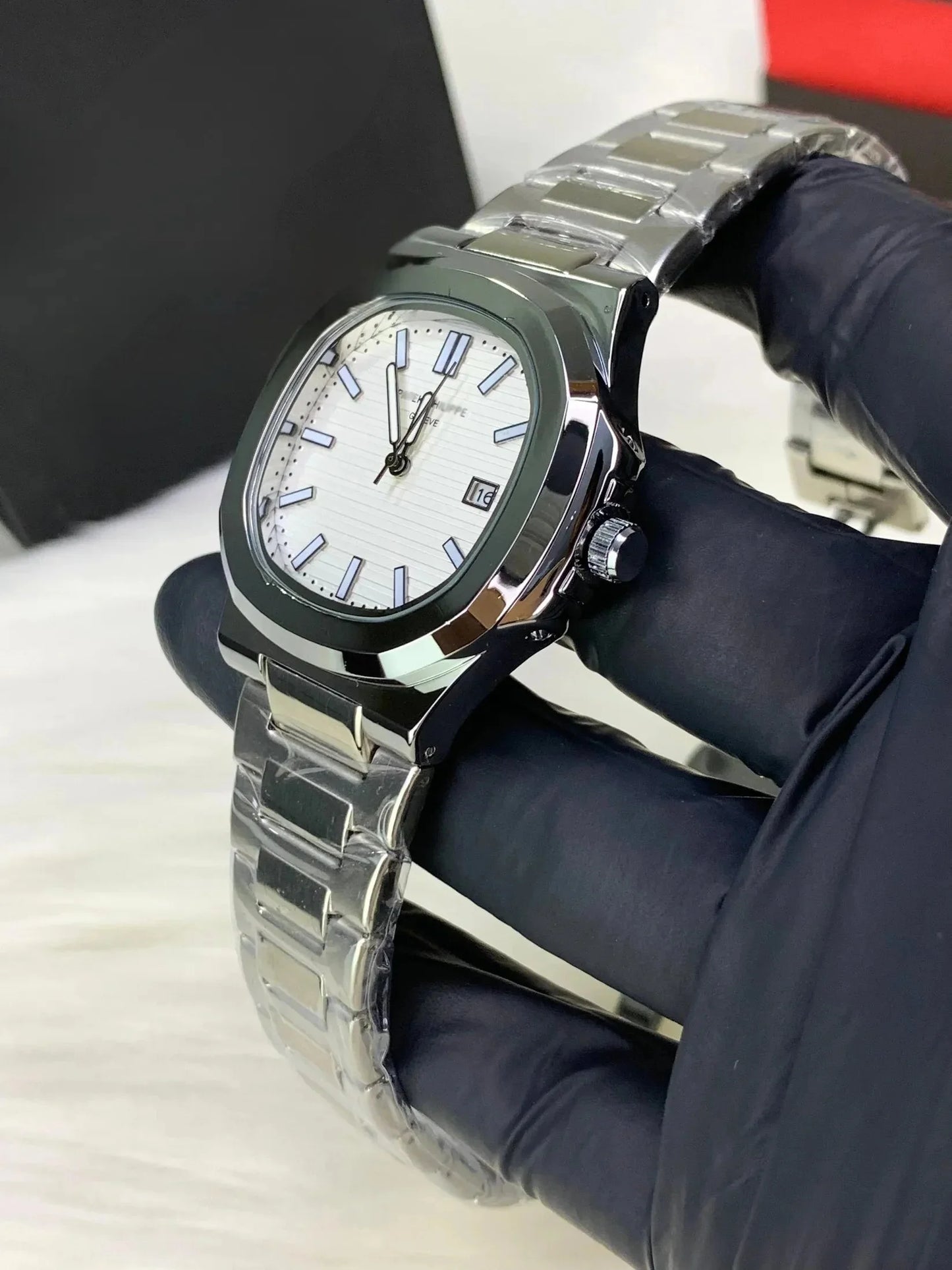 Premium Men Watch| Black and White Dials