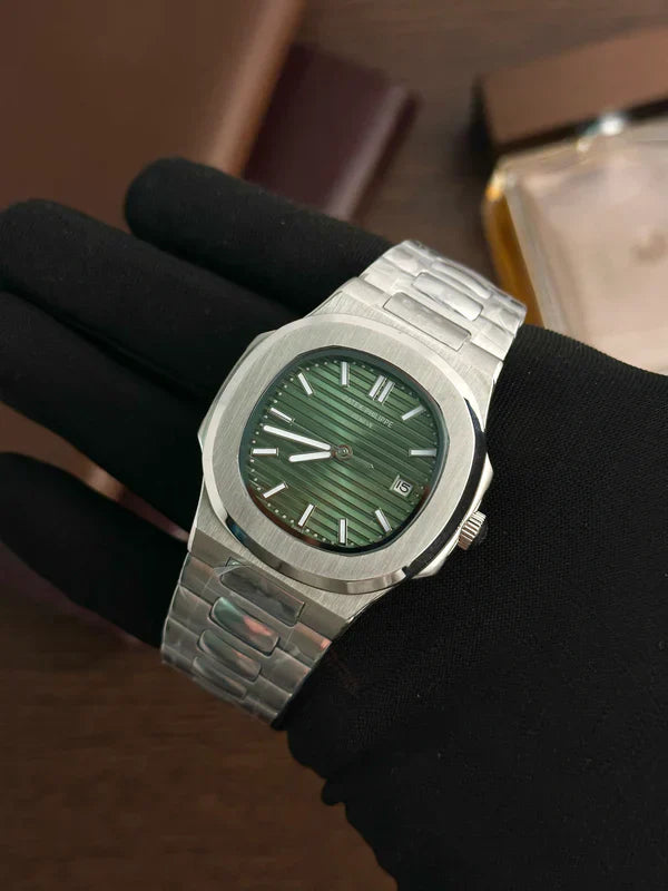 Exquisite Green Dial Nautilus Style Automatic Wristwatch - AAA Quality Luxury Timepiece