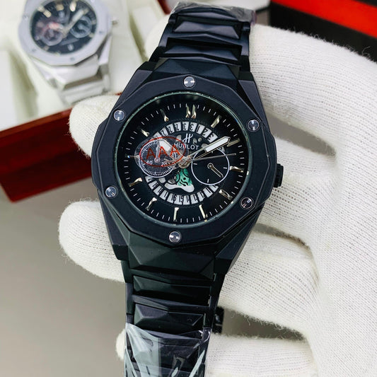 HB Diamond-Cut Heavyweight Quartz Watch – Premium Quality, Master Lock