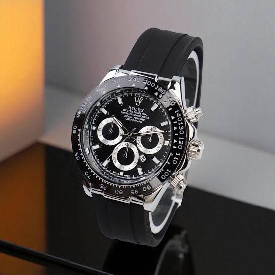 Rolex Daytona Black Strap Black Bezel Black Dial